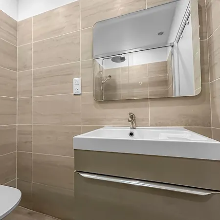 Confort Et Charme En Plein Brest, Vue Sur La Rade Brest