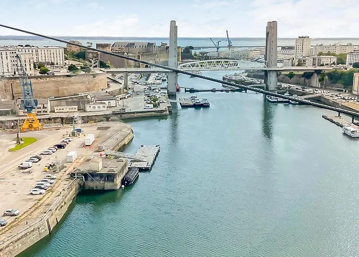 شقة Confort Et Charme En Plein Brest, Vue Sur La Rade بريست